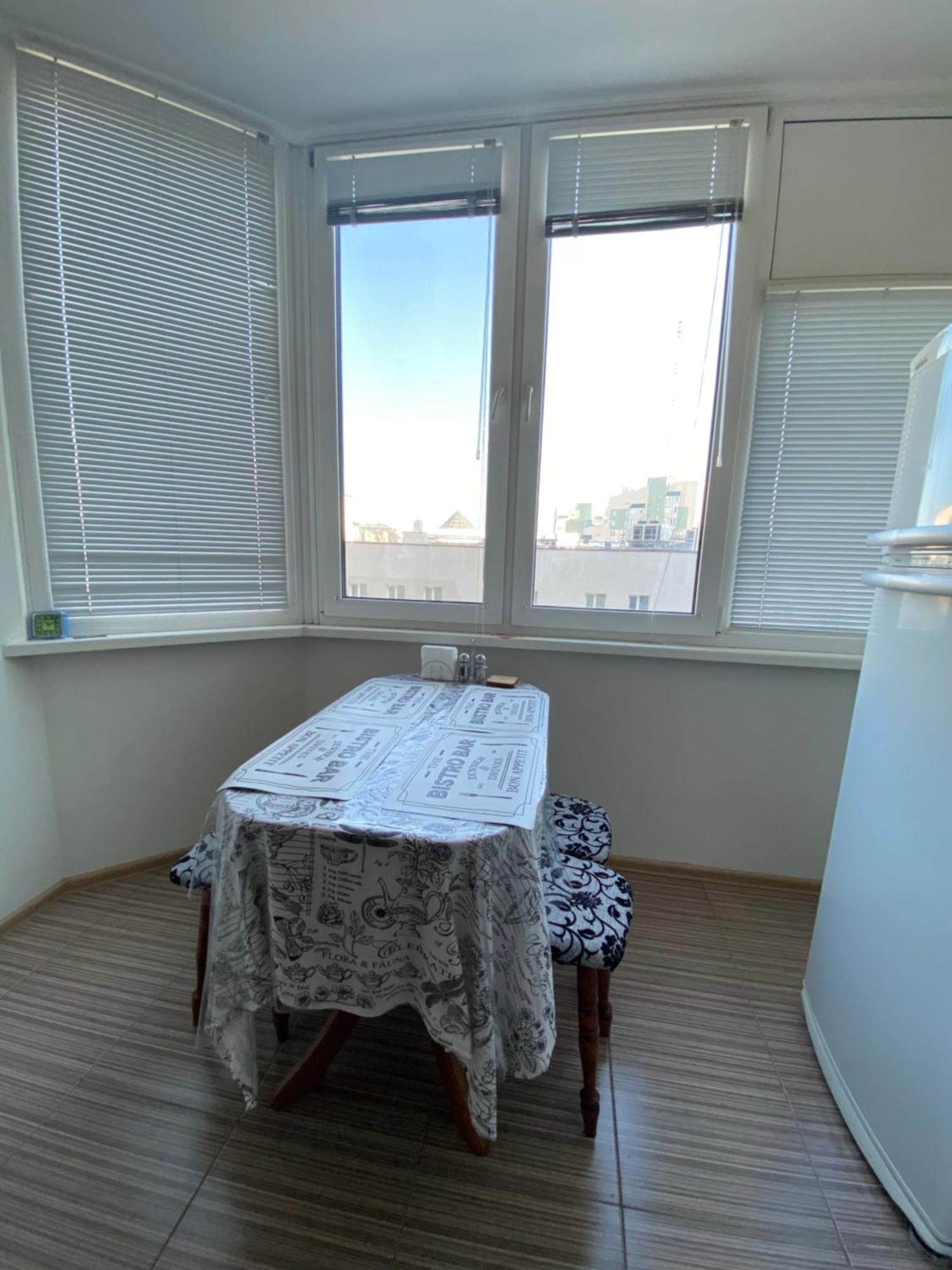 Podillia Modern Apartment Vinnytsia Phòng bức ảnh